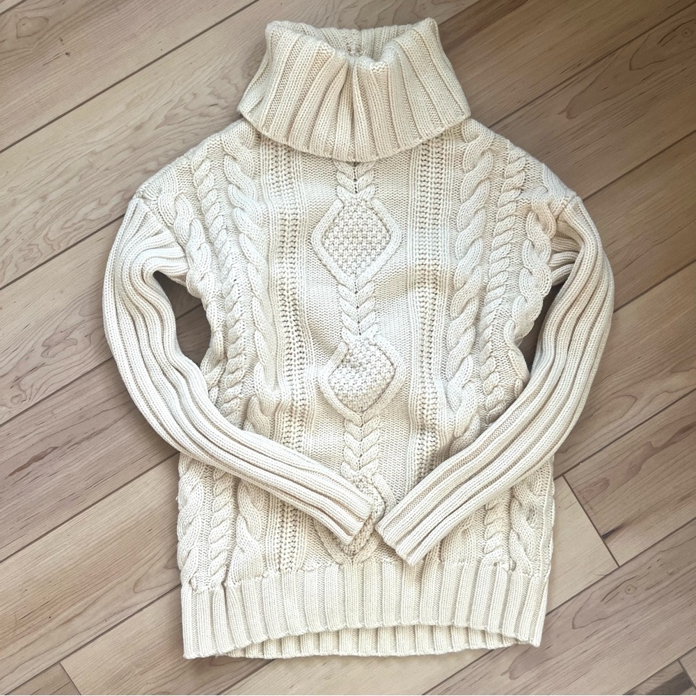 Athleta Merino Plains Cable Knit Sweater